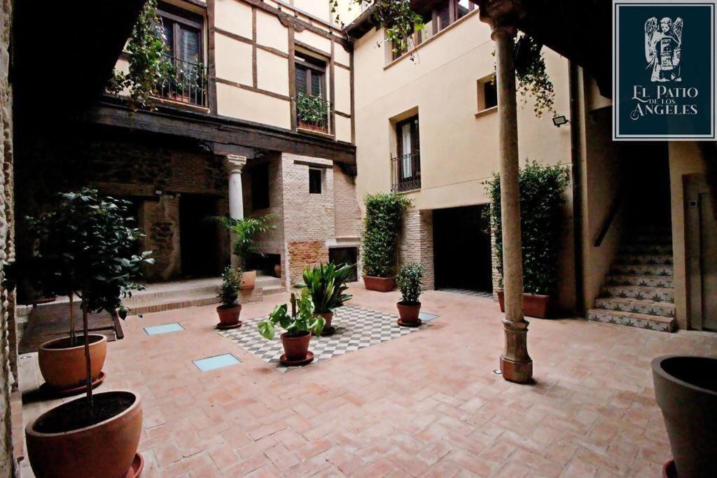 Patio De Los Angeles Toledo Exteriör bild